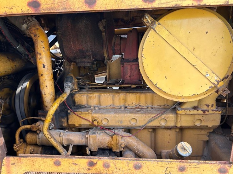 caterpillar-d7f-image-21