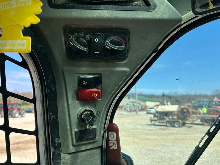 caterpillar-259d3-image-26