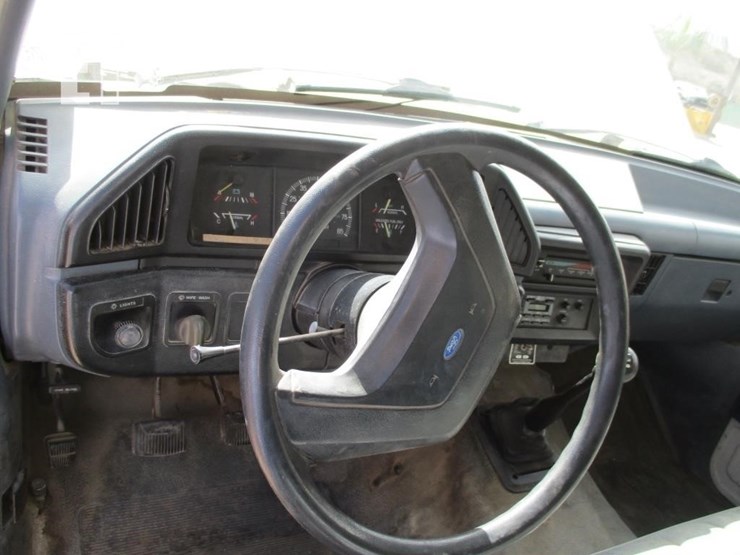 1990-ford-f-super-duty-image-10