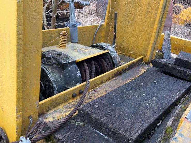 #305-•-gooseneck-winch-trailer-image-19