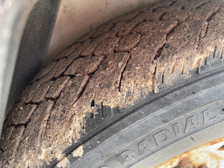 #5692-•-wacker-light-tower-image-43