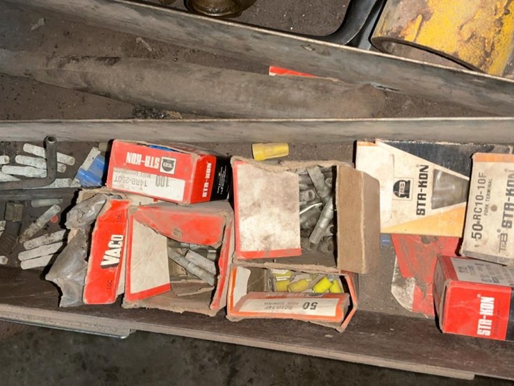 #228-•-tool-chest-and-contents-image-58