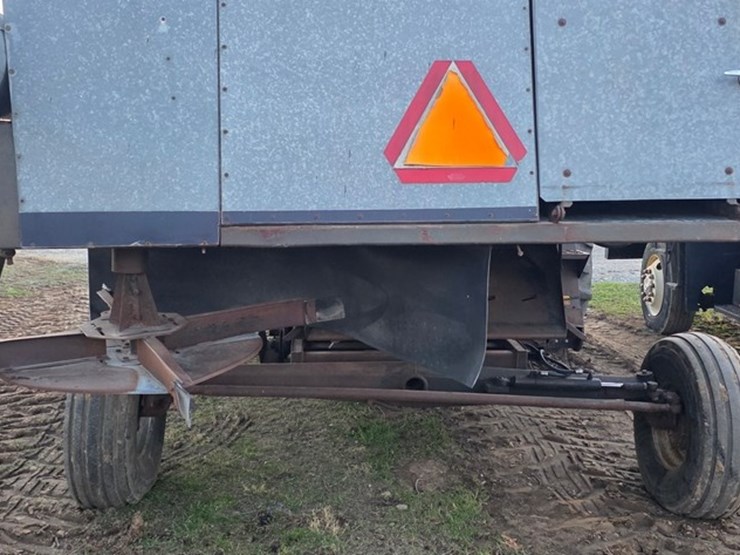 gleaner-r40-image-19