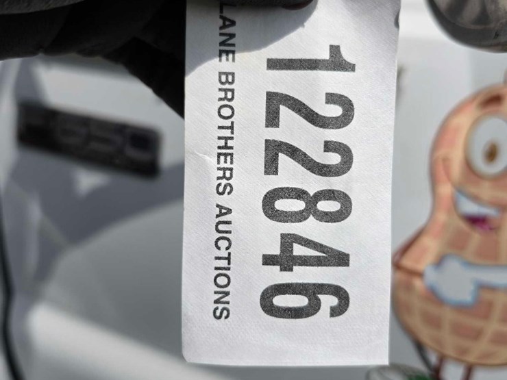 2006-ford-f650-xlt-image-19