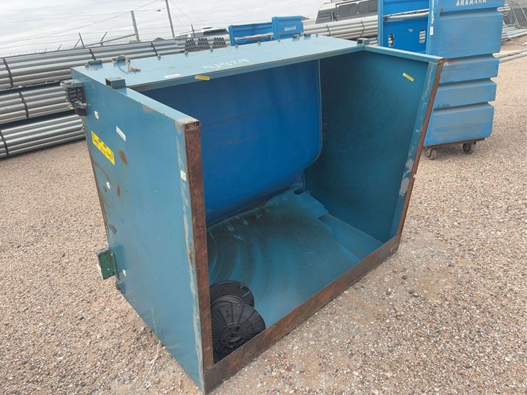 industrial-dock-shelter,-steel-frame-with-blue-vinyl-curtain,-6'x6'x4'-image-2