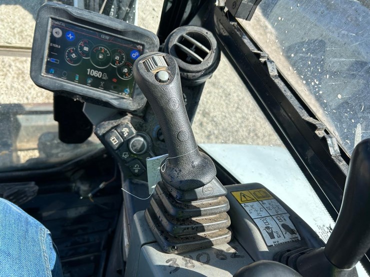 2022-bobcat-e50-image-23