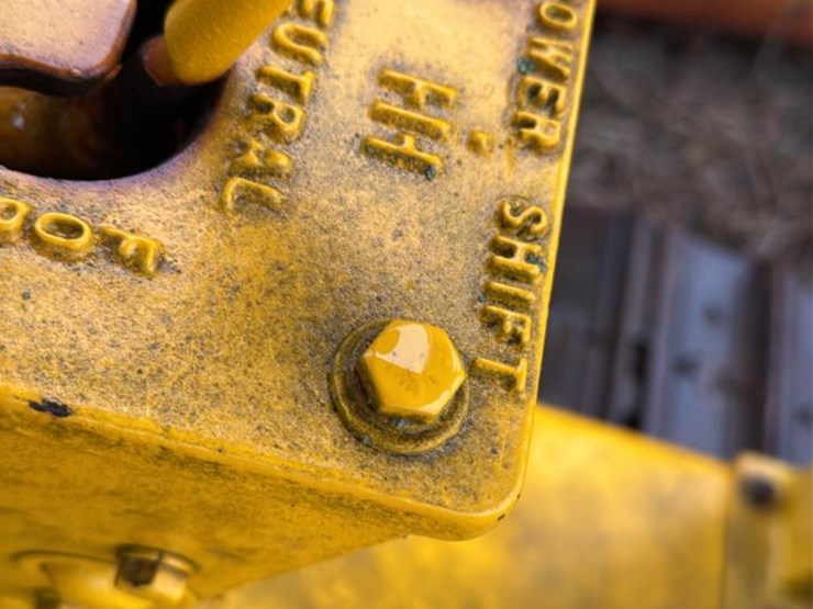 international-125c-image-34