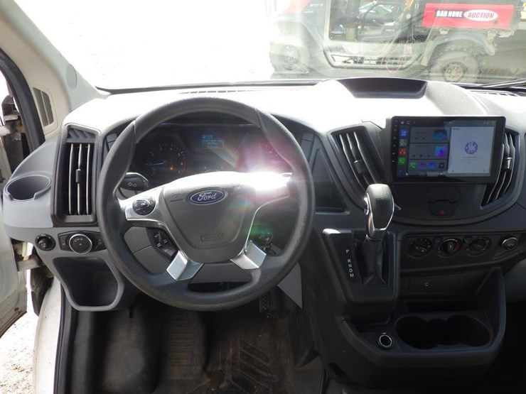 2019-ford-transit-image-9