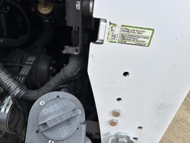 2019-bobcat-t650-image-43