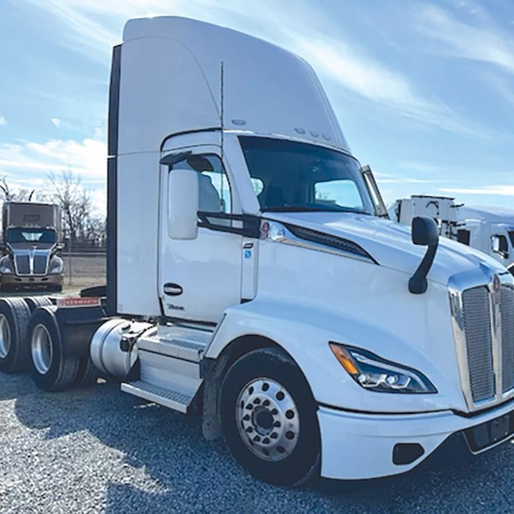 2023 KENWORTH T680