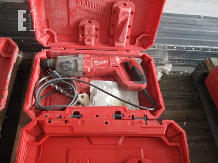 (4)-milwaukee-rotary-hammers-image-5