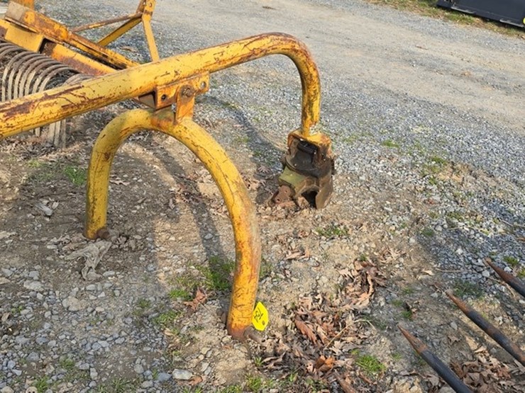 farm-star-3pt.-post-hole-digger-(no-auger)-image-3