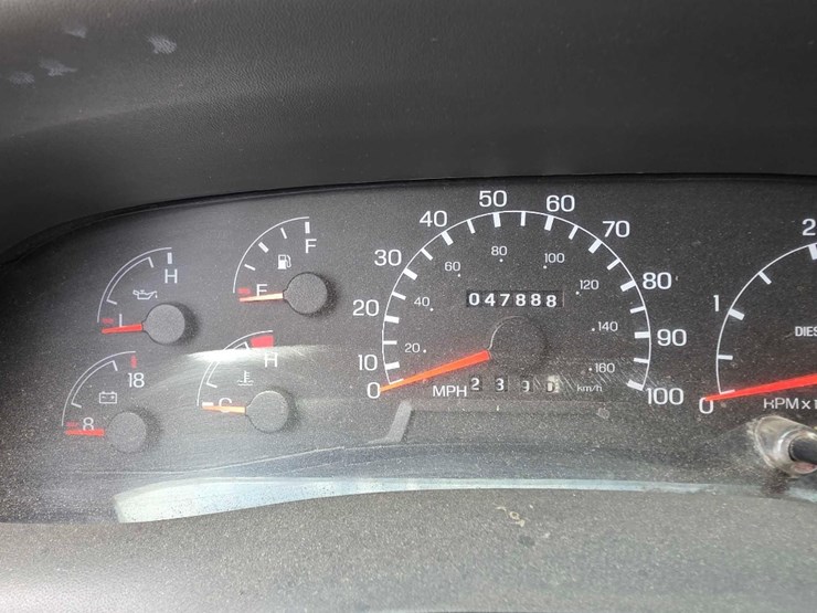 2006-ford-f650-xlt-image-17