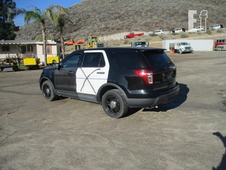 2014-ford-explorer-image-4