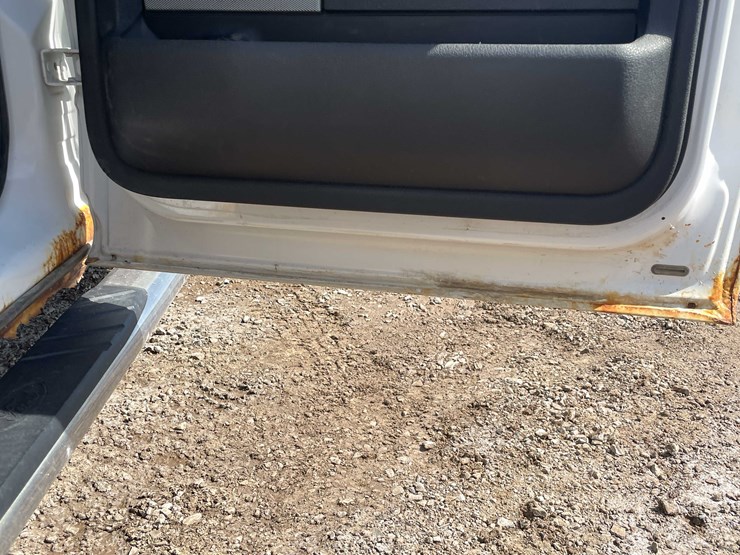 #5671-•-2012-f150-xlt-4x4-crew-cab-(has-wi-title)-image-70