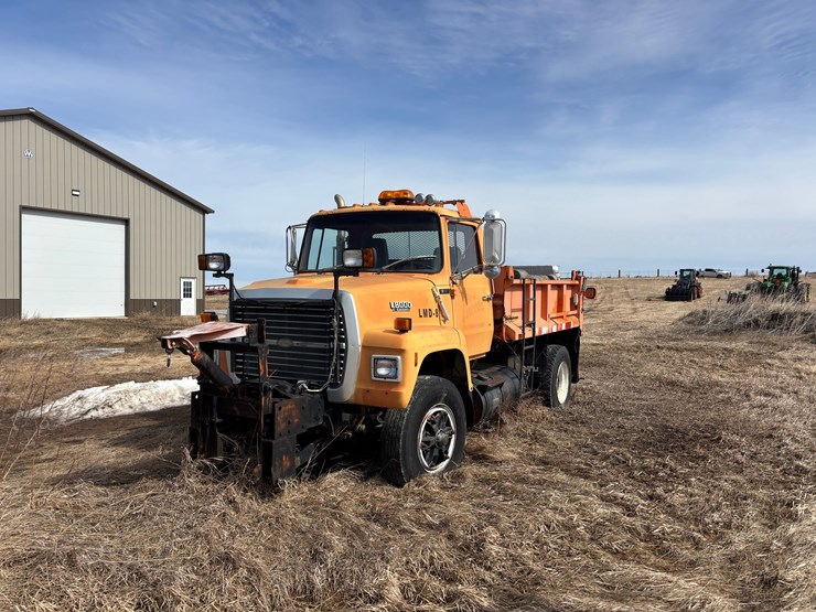 1989-ford-l8000-image-1
