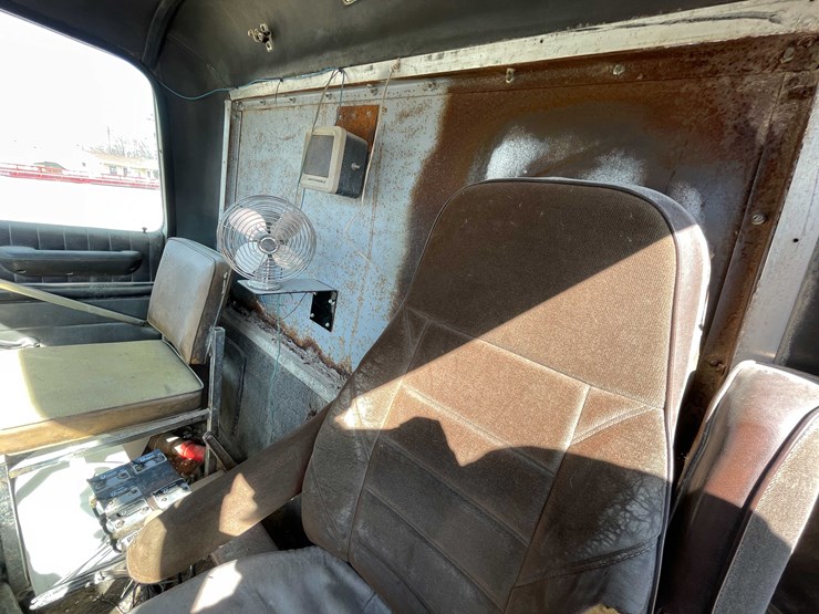 1987-ford-ltl9000-image-72