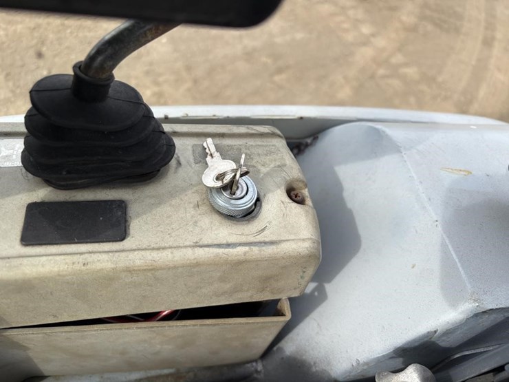 takeuchi-tb216-image-36