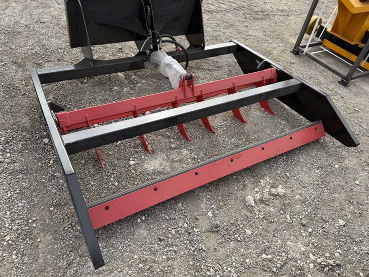 #149-•-skid-steer-70"-flat-ripper-image-1