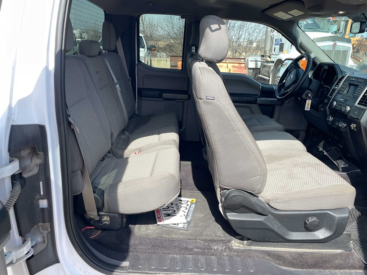 #5673-•-2015-f150-xlt-4x4-extended-cab-(has-wi-title)-image-80