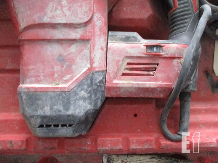 milwaukee-wavs-rotary-hammer-image-5