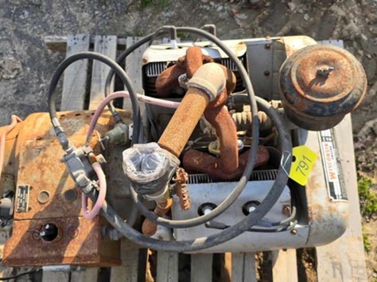 wisconsin-engine-image-5