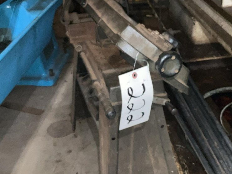 #222-•-buffalo-metal-cutting-bandsaw-image-3