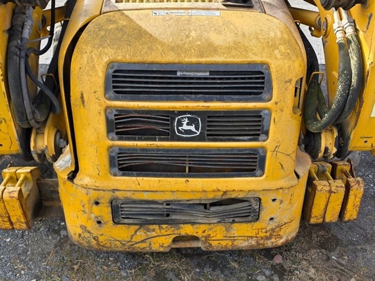 john-deere-270-image-16