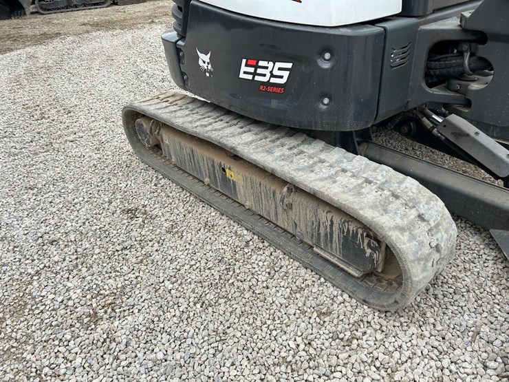 2023-bobcat-e35i-image-12