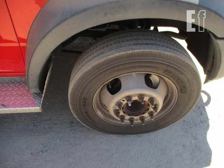 2011-dodge-3500-image-27