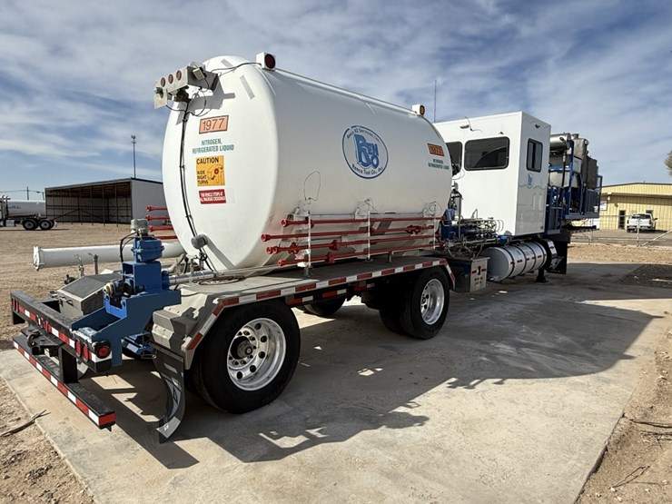 2018-cs&p-270k-scfh-10k-wp-nitrogen-pumper-mtd-on-2018-loadcraft-t/a-trailer-image-5