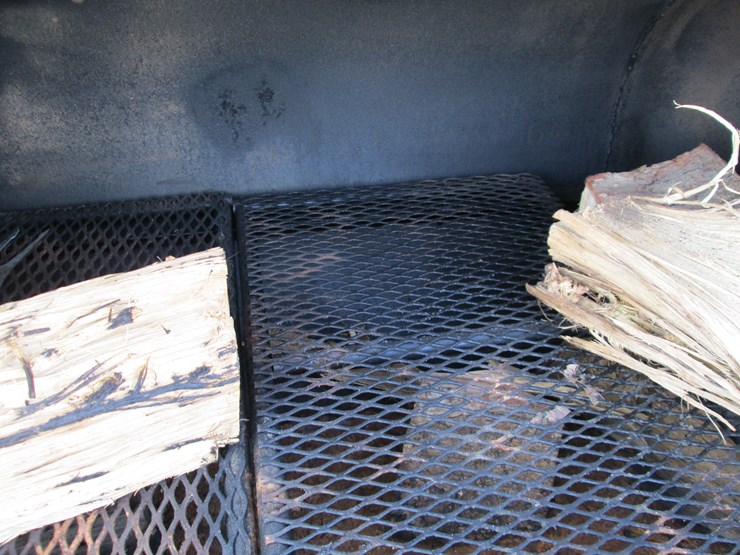 #44070-•-homemade-smoker-w/firebox-image-5