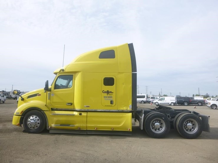 2024-peterbilt-579-image-5