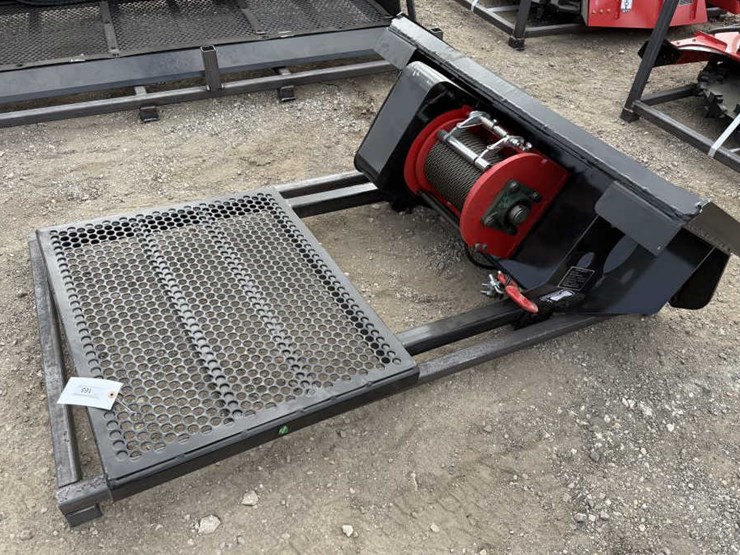 #165-•-skid-steer-winch-image-1