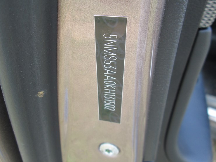 2019-hyundai-santa-fe-image-32