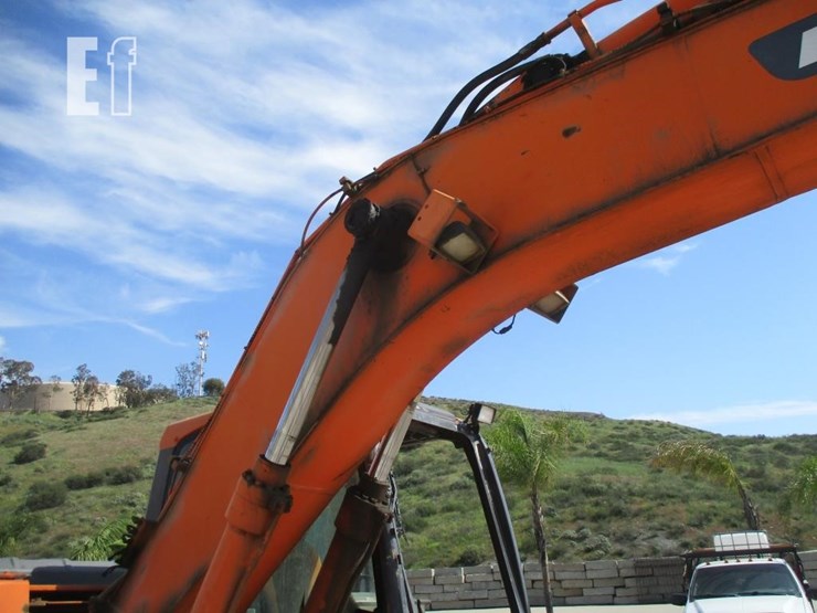 2010-doosan-dx140-lc-image-16