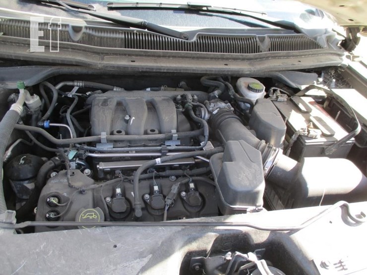 2018-ford-explorer-image-5