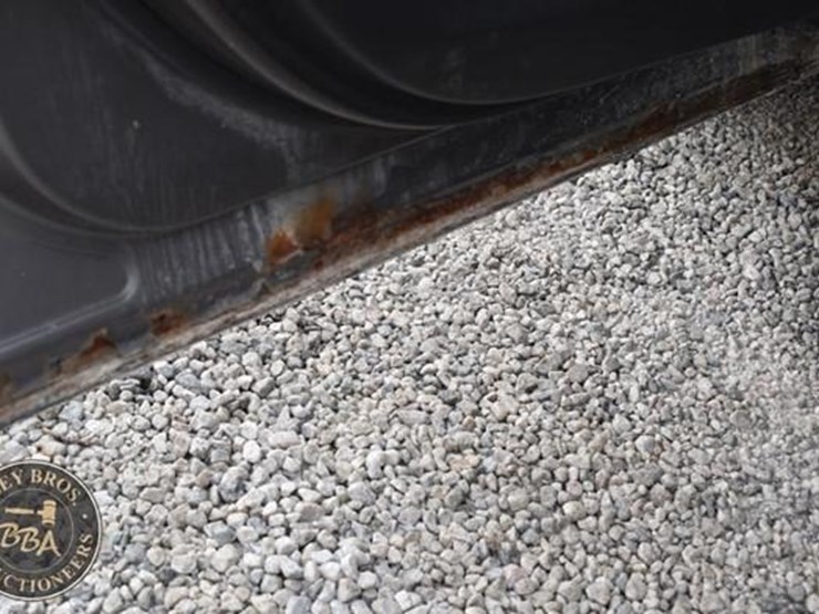 2010-chevrolet-equinox-ls-image-18