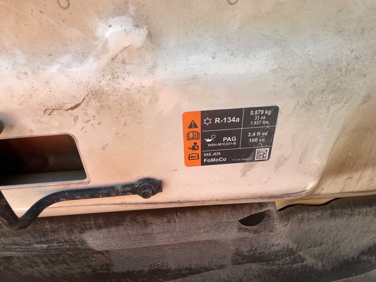 #5673-•-2015-f150-xlt-4x4-extended-cab-(has-wi-title)-image-100