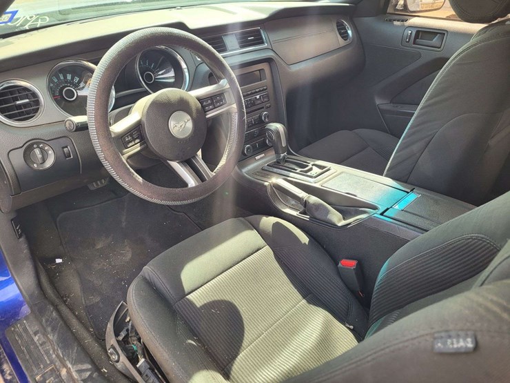 2013-ford-mustang-coupe-2d,-v6-premium,-blue,-non-operable-image-13