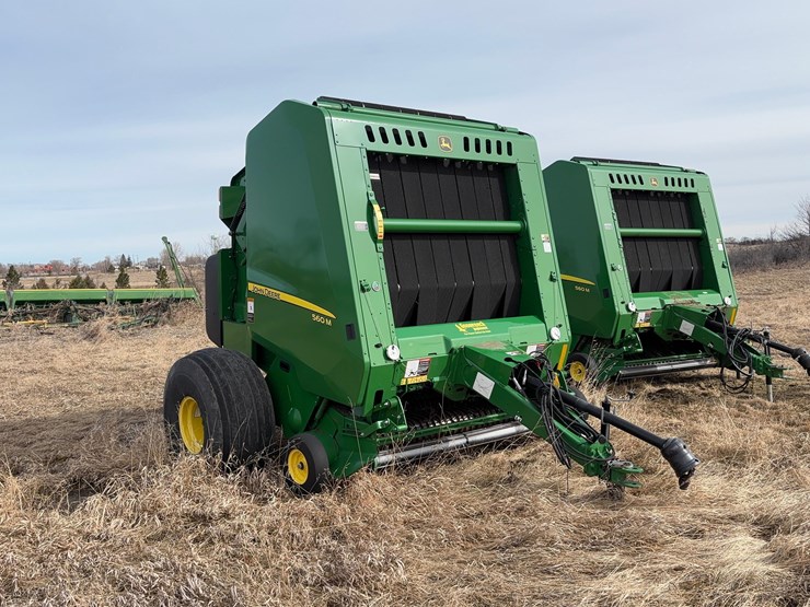 john-deere-560m-image-13