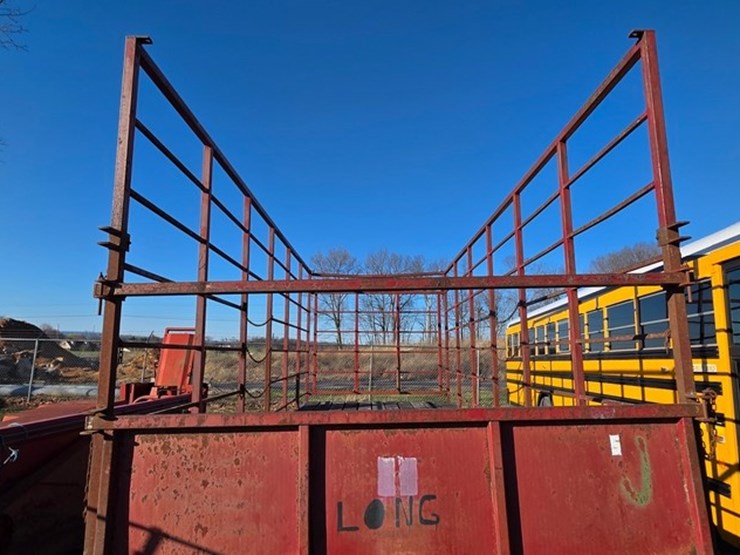 8x22-metal-rack-hay-wagon-image-25