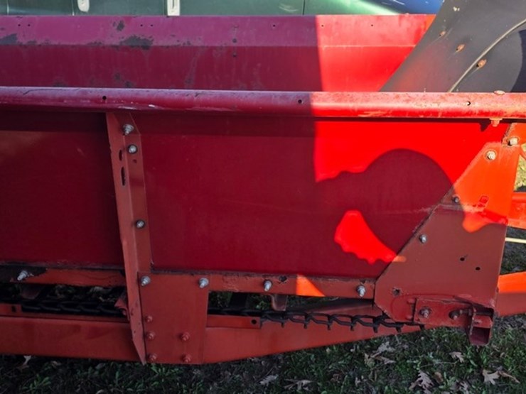 new-holland-155-image-7