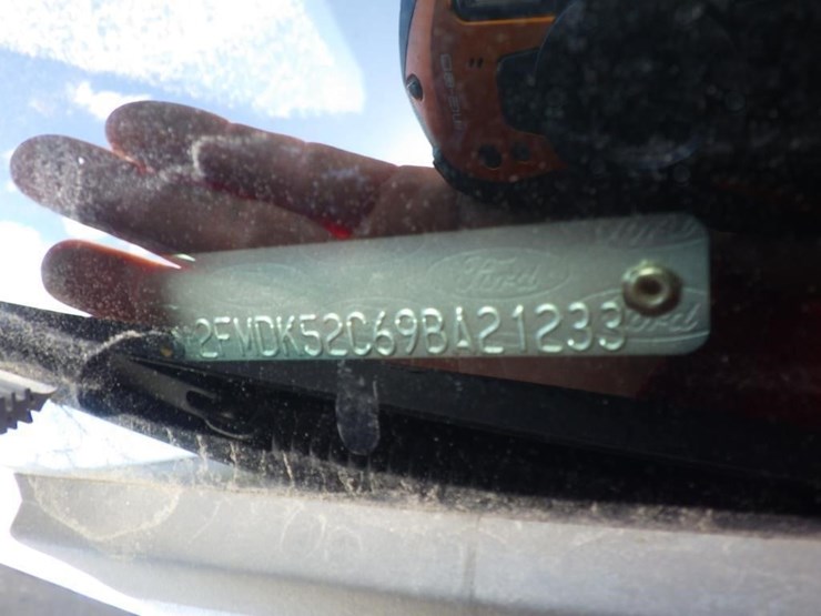 2009-ford-flex-image-15