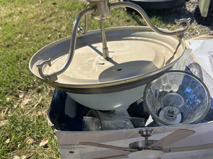 #204-•-lights-and-ceiling-fans-image-2