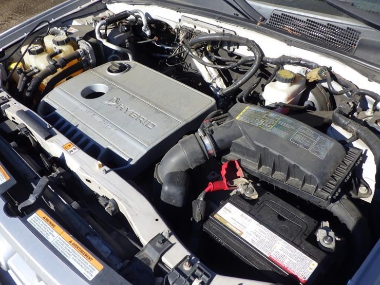 2009-ford-escape-image-10