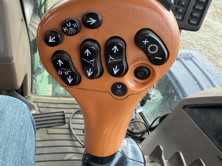 2005-john-deere-4920-image-72