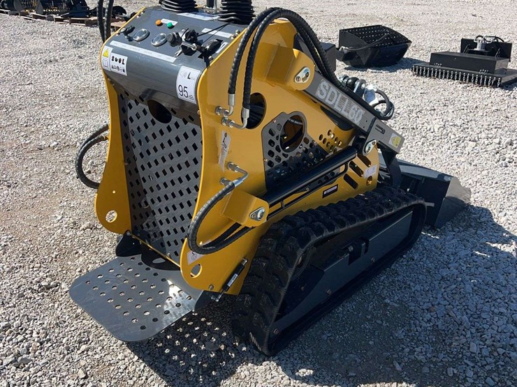 2026-sdlanch-dll60-mini-skid-steer-image-6