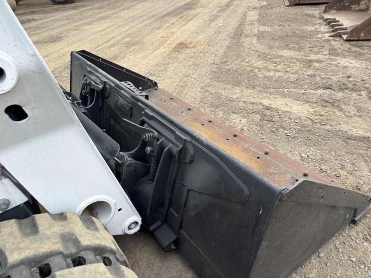 2019-bobcat-t650-image-11