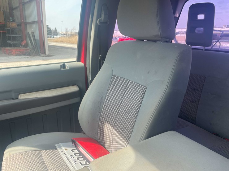 #5677-•-2011-f250-4x4-extended-cab-(has-wi-title)-image-81